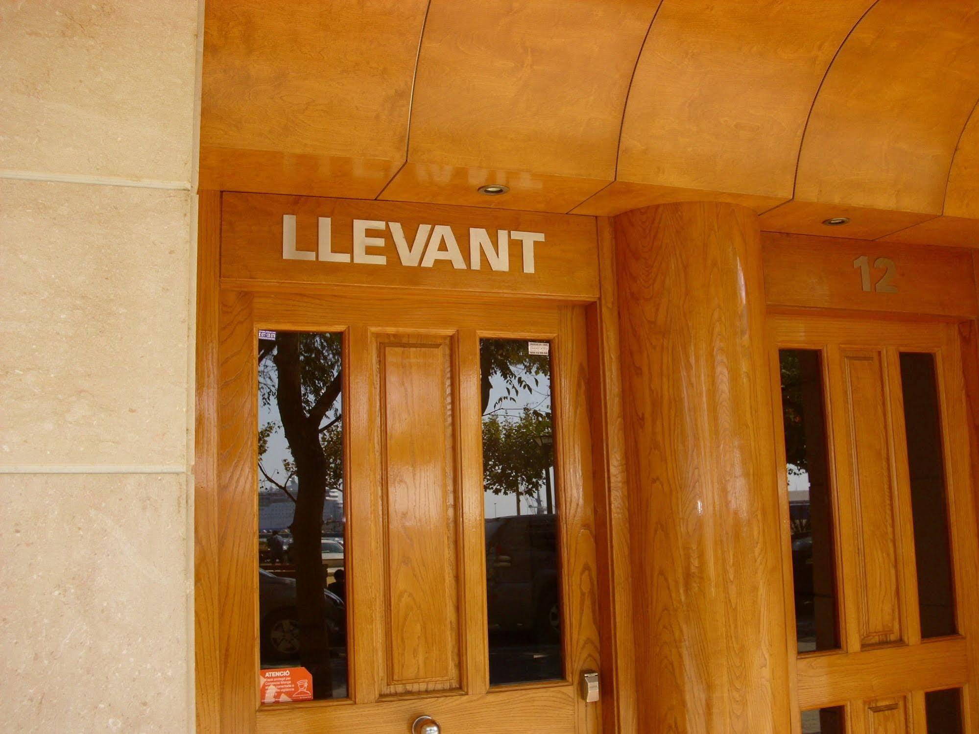 Edifici Llevant I Ponent Palamos Luaran gambar